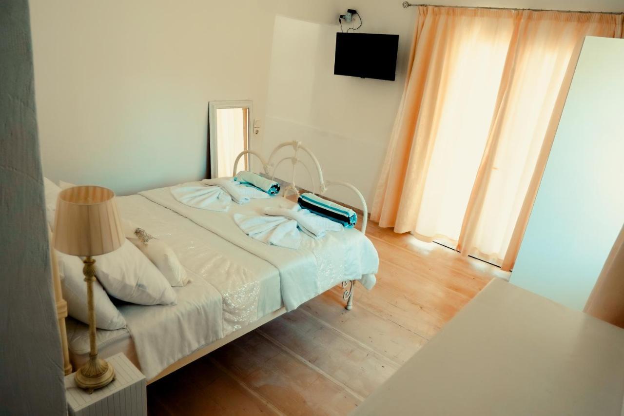 Albert'S Place Kato Spilaion 외부 사진